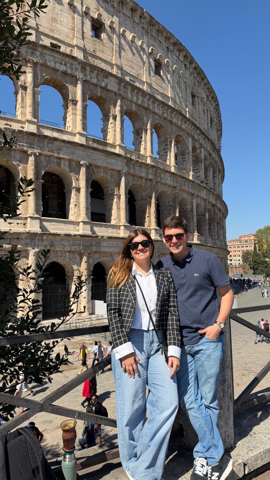 Lourdes y Pablo en Roma